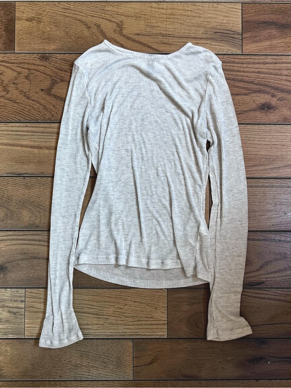 H&M Women’s Light Gray Ribbed Long Sleeve Fitted Top Size Medium